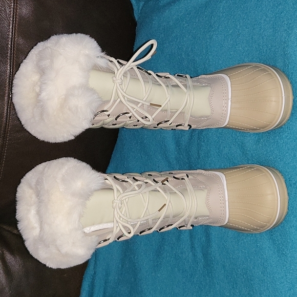 fanture snow boots